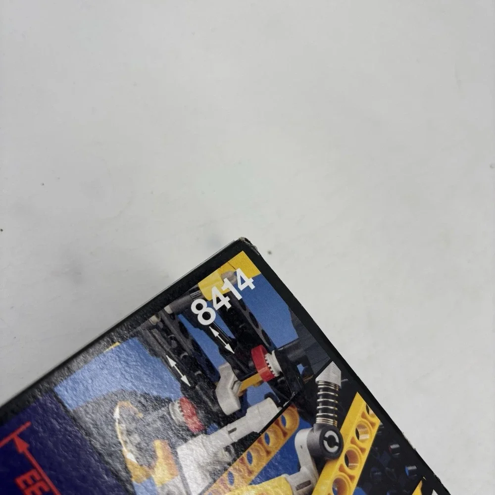 Vintage LEGO Technic 8414 Motorized 4WD Track Buggy NEW/SEALED (Retired 1995)
